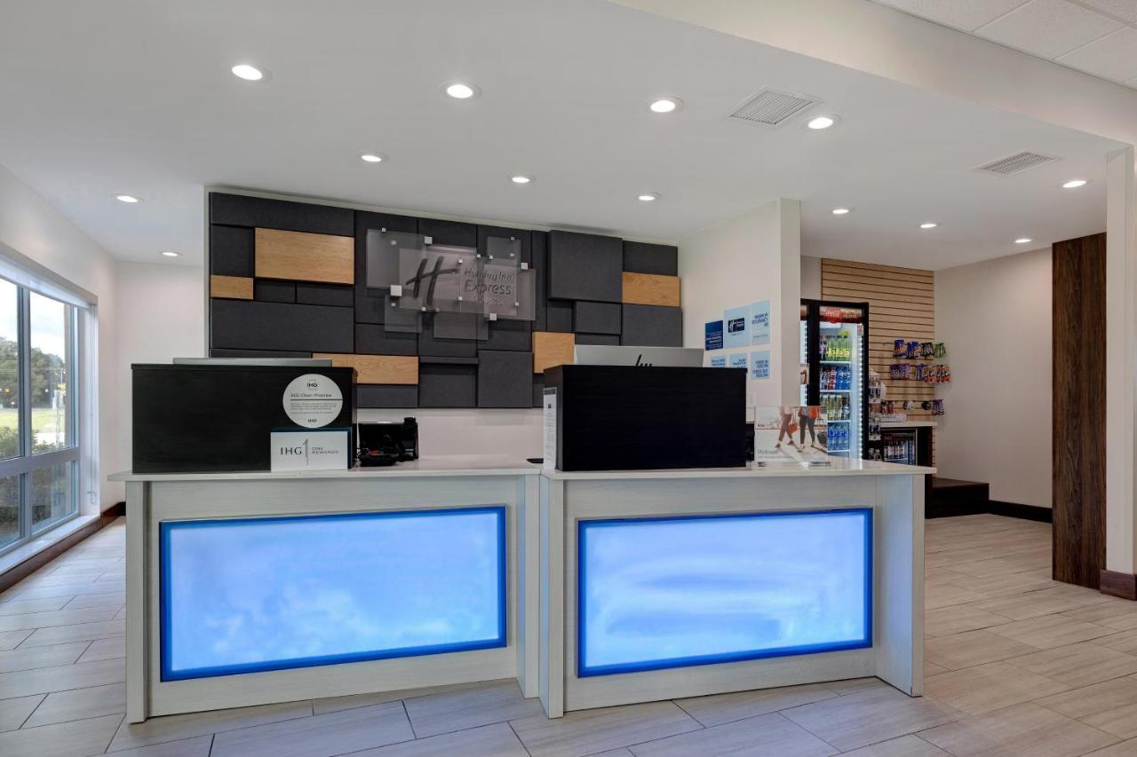 Holiday Inn Express & Suites - Grand Rapids South - Wyoming By Ihg Exterior foto