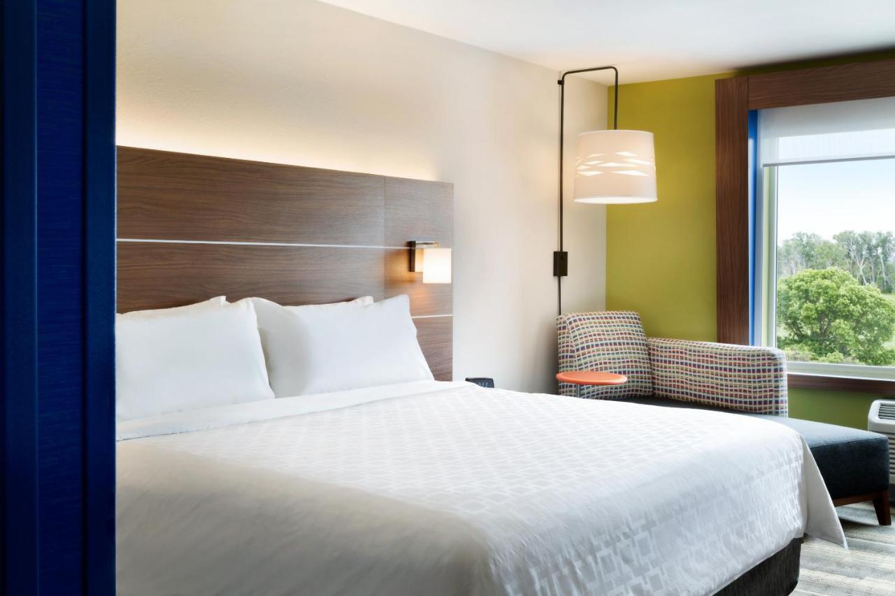 Holiday Inn Express & Suites - Grand Rapids South - Wyoming By Ihg Exterior foto